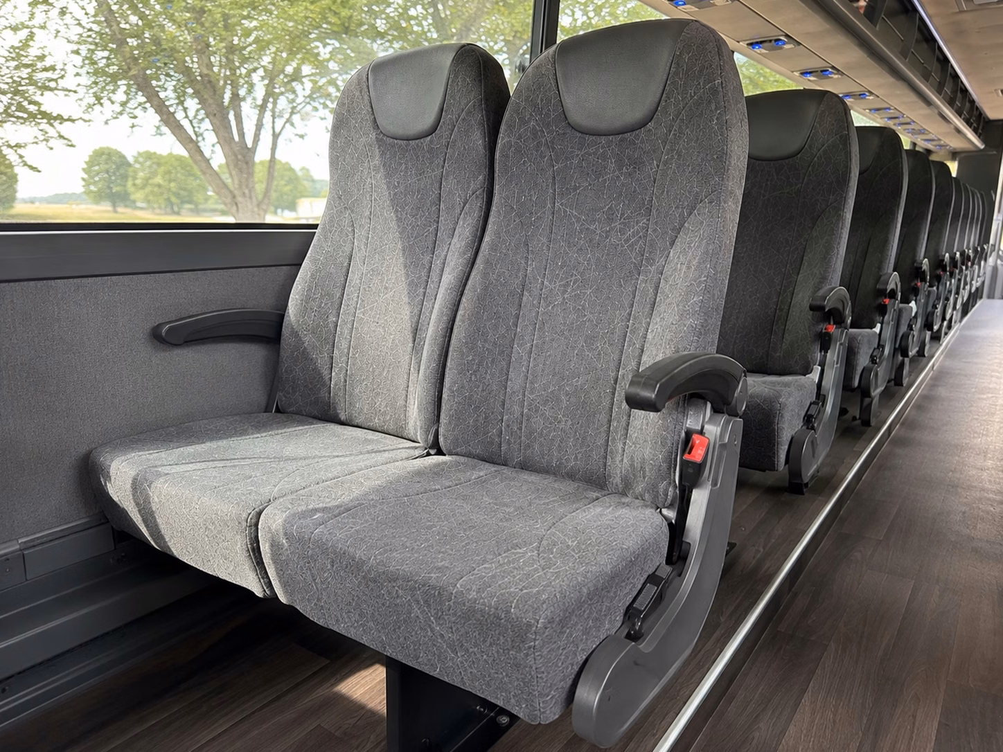 we make it easy to shuttle guests between huntington beach hotels and wedding venues